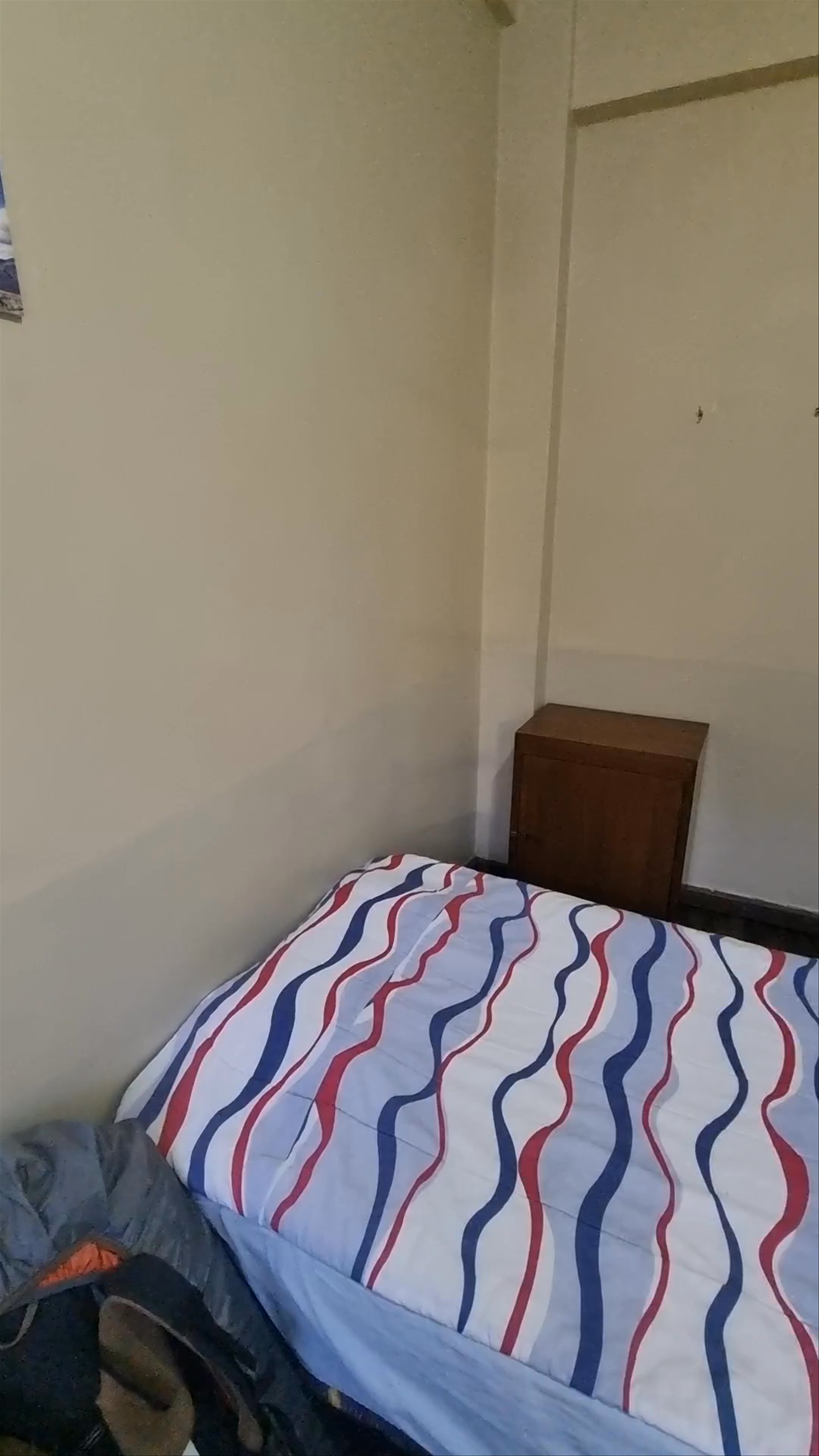 Cozy Budget Stay at Hotel Check Inn in Cuenca, Ecuador