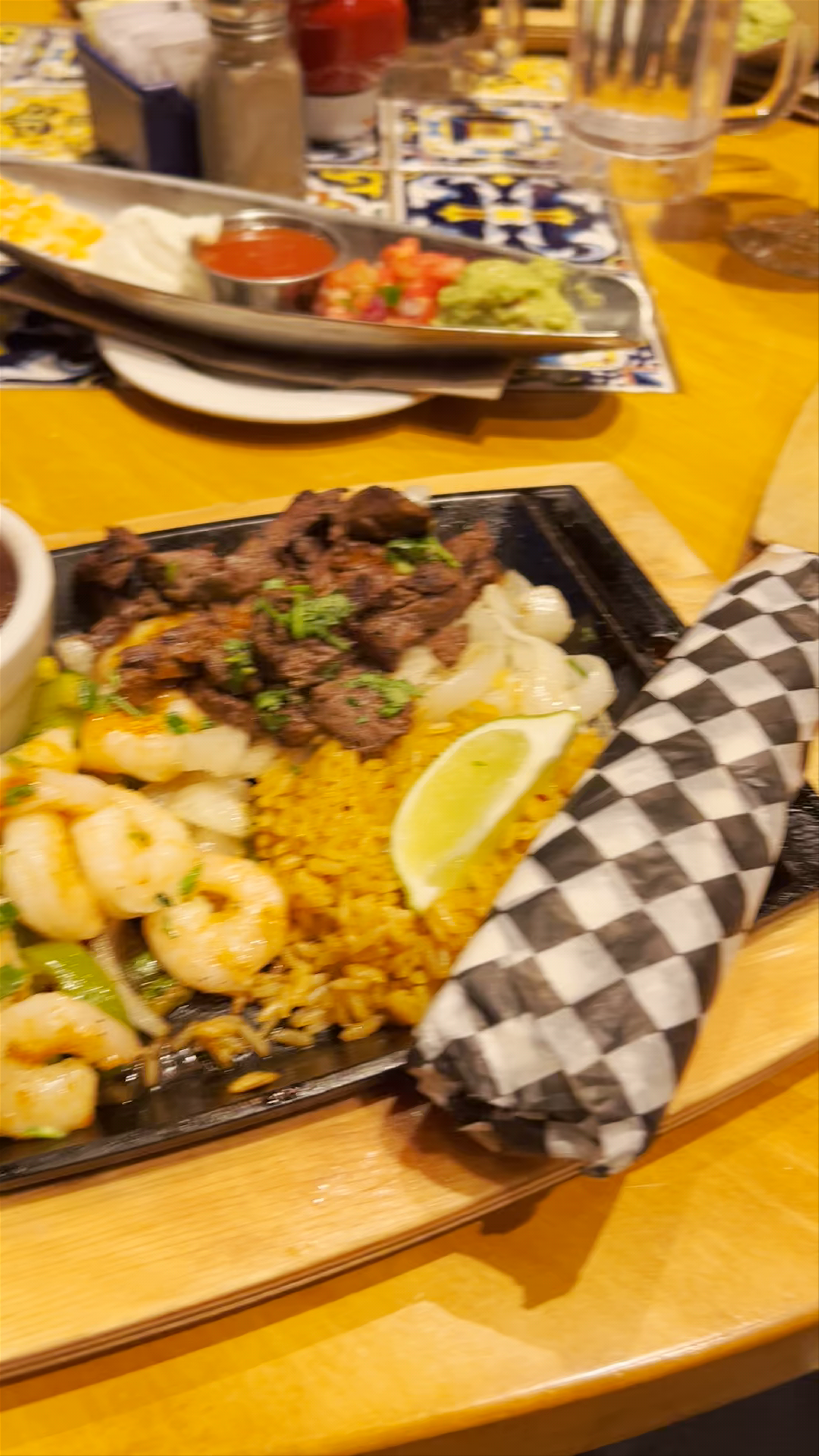 Chili's Grill & Bar: Savoring a Flavorful Feast in Banff