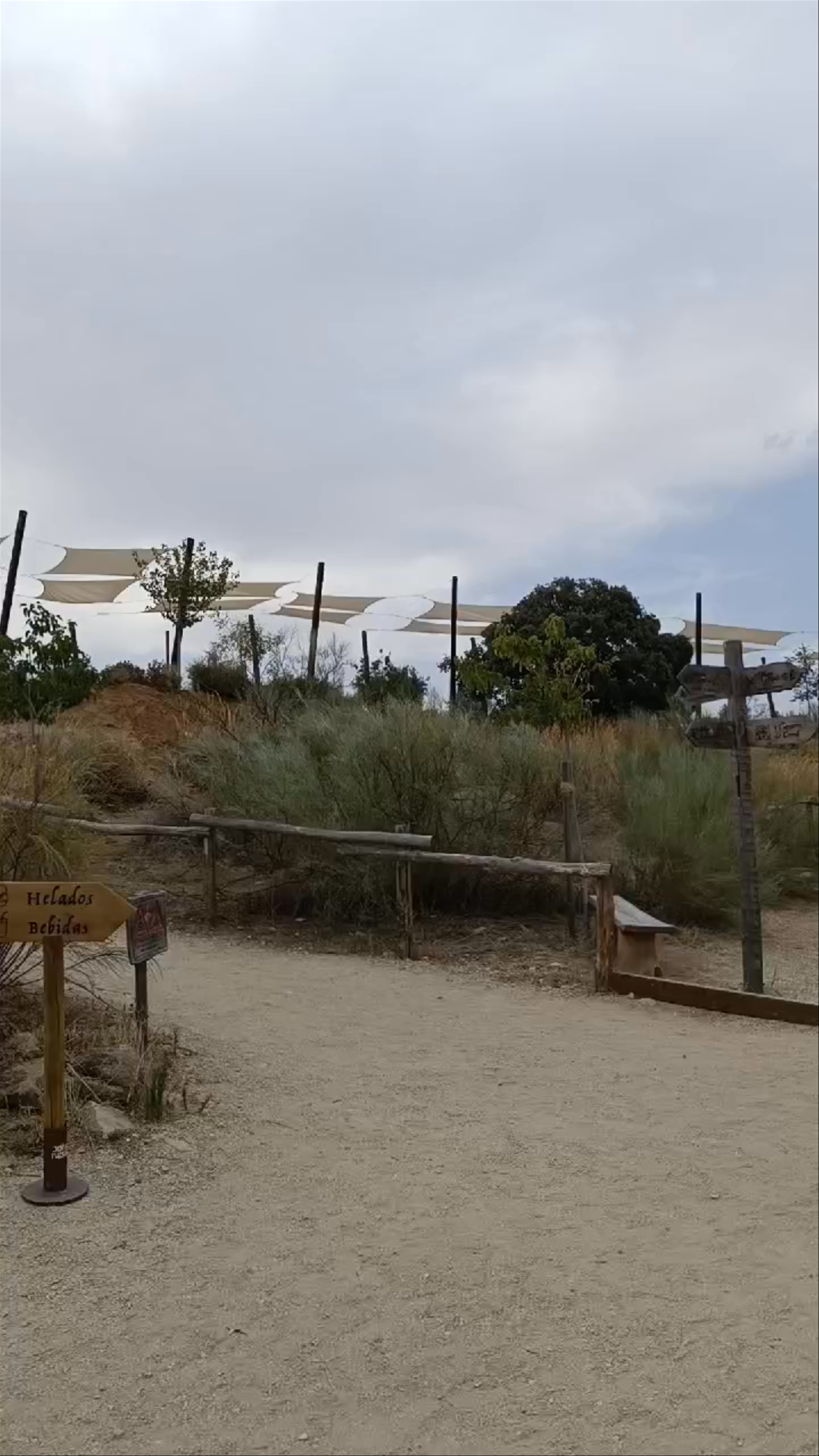 De Tal Palo: Rustic Charm and Nature Walk in Toledo