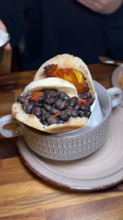 Paparepas - Venezuelan Near Me - Renton, Washington