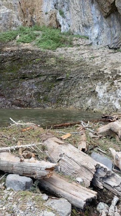 Big Falls - Hiking Near Me - Mount Charleston, Nevada