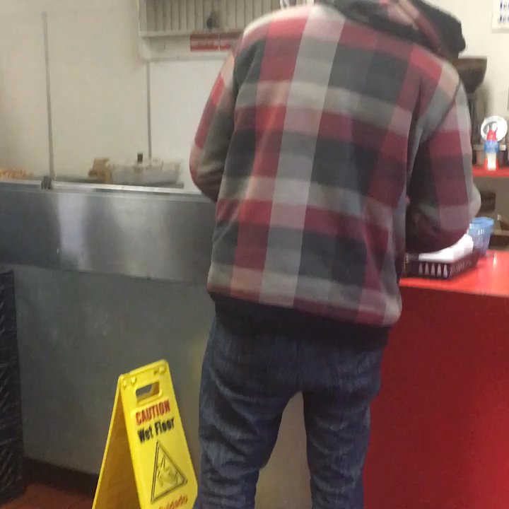 Star-Lights Donuts - Hard at work - Donuts Near Me - Oakland, California