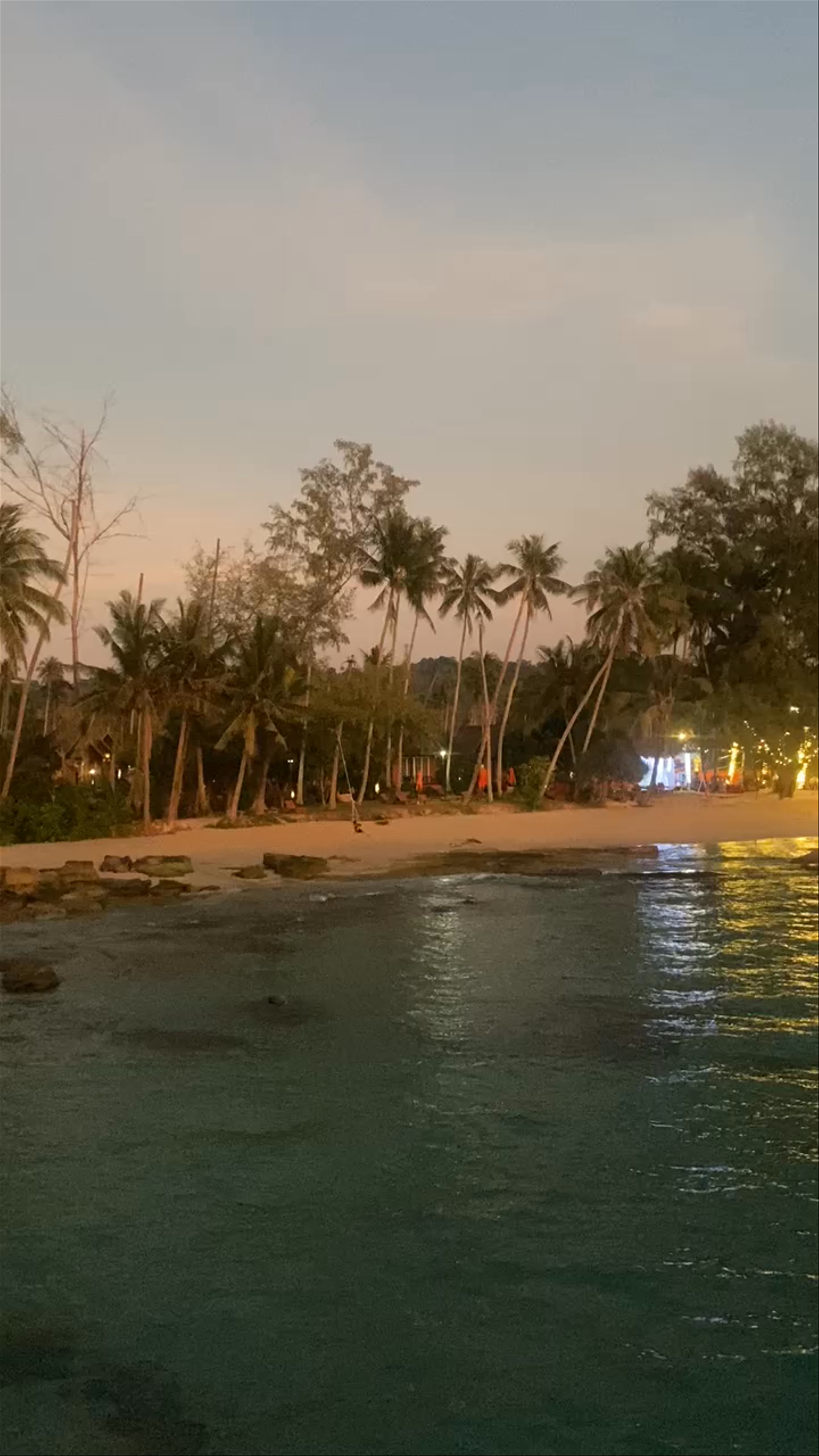 Saphan Nam Leuk Pier