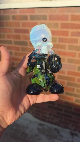 Preview pic of Hendyglass space alien