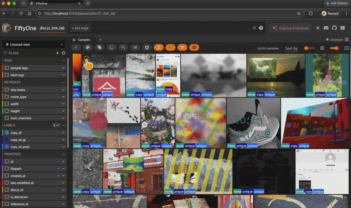 Computing the pHash and CLIP signals with the Image Link Lab operator.