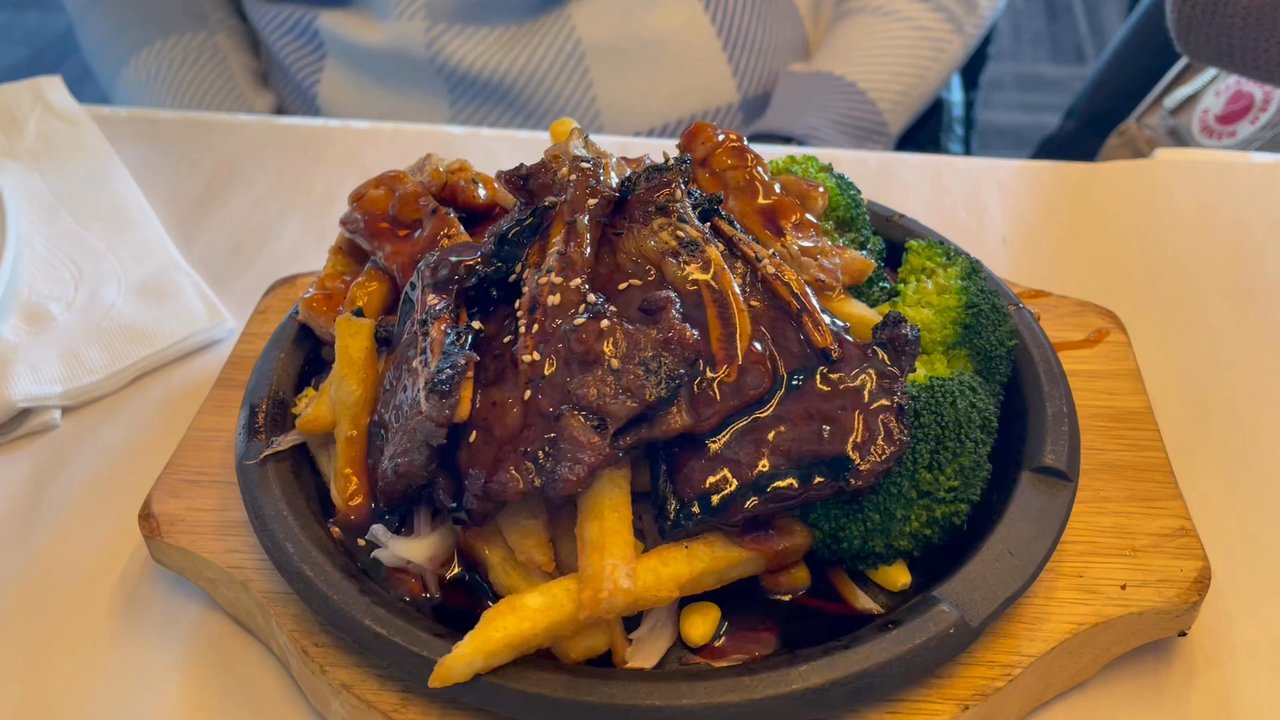Spoon and Fork Corner - Deluxe Combo - Japanese Near Me - Mississauga, Ontario