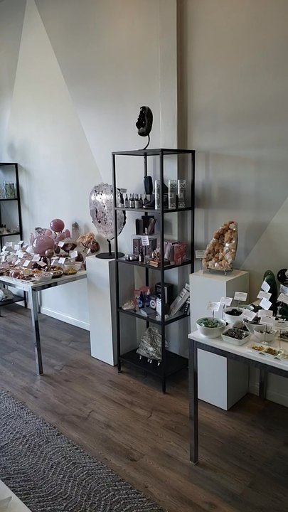 Open Eye Crystals - Nice ladies! Smells great! Staff is very knowledgable.  I will be back for enlightenment! - Spiritual Shop Near Me - Los Angeles, California