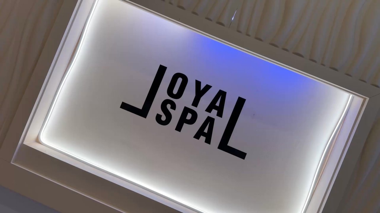 Loyal Spa - 770 N La Salle Chicago - Nail Salons Near Me - Chicago, Illinois