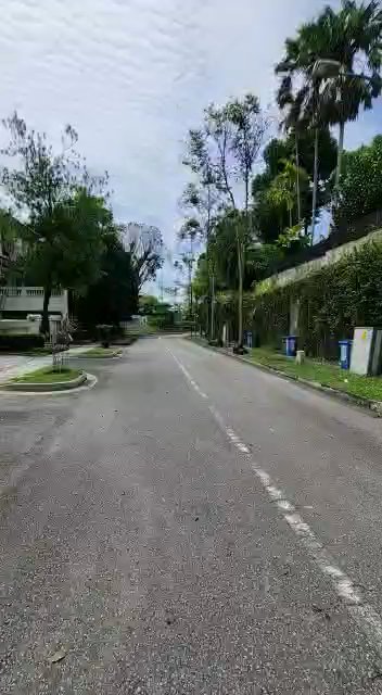 6 Bed Good Class Bungalow (Landed) for Rent in  Villas Holland - Image 30