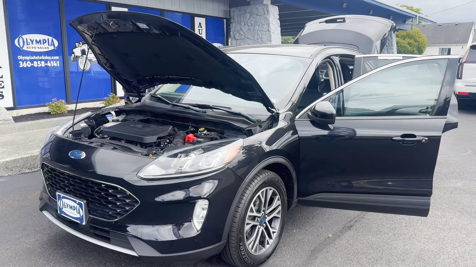 Olympia Auto Sales - #2847A - 2020 Ford Escape SEL