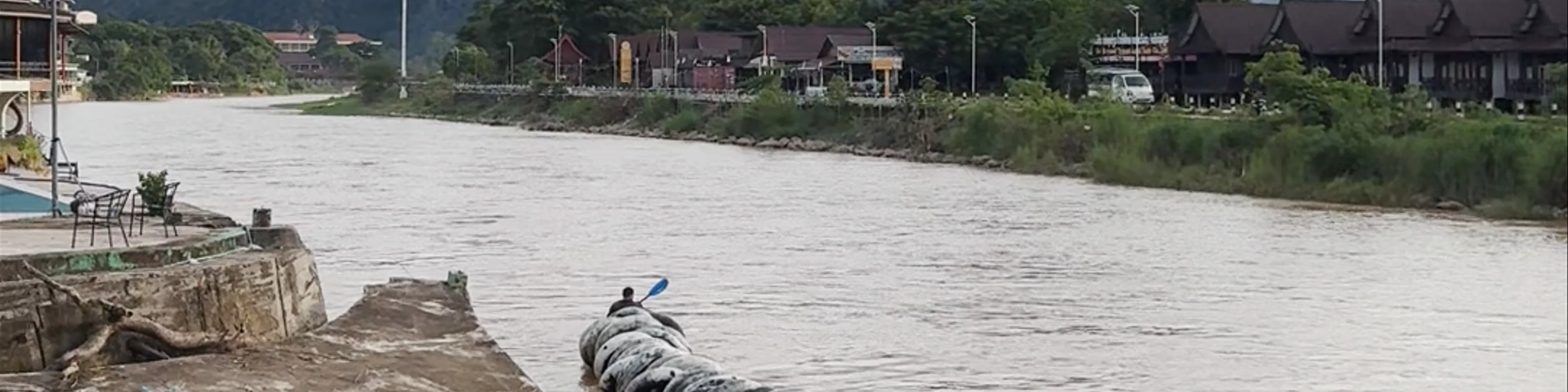 Tubing Bar DonKlang Sangsavang Vang Vieng