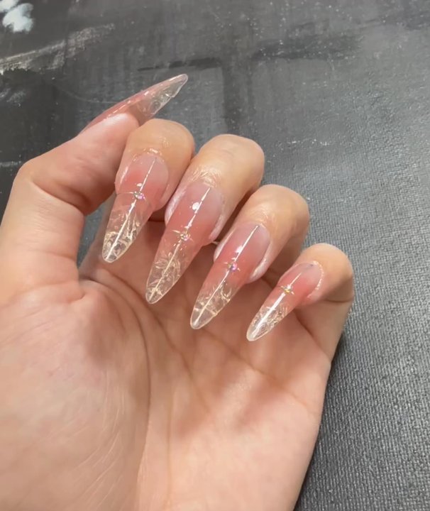 R&C Nails Spa - Nail Salons Near Me - Whittier, California