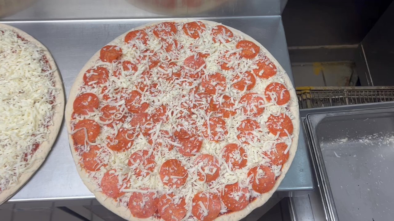 Pizza Guys - Pizza Near Me - Petaluma, California