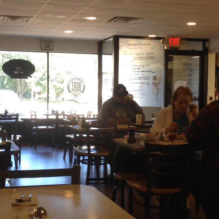 Three Happiness Express - Inside, just after lunch rush. - Chinese Near Me - Omaha, Nebraska