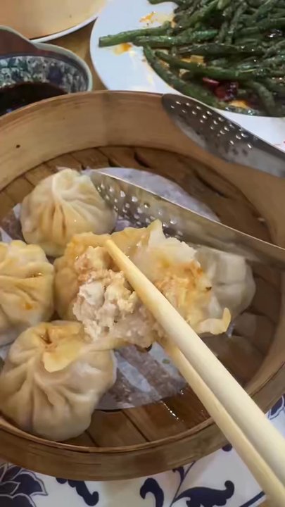 E Tang - Nothing related to China . What a rubbish food . - Wine Bars Near Me - Okatie, South Carolina