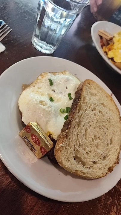 Bacco Cafe & Bistro - Breakfast & Brunch Near Me - Seattle, Washington