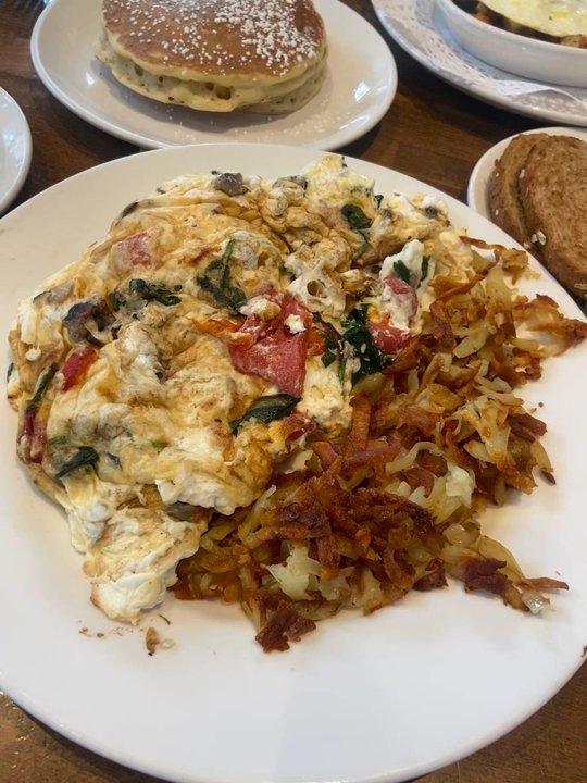 Eggspresso Glenview - New American Near Me - Glenview, Illinois