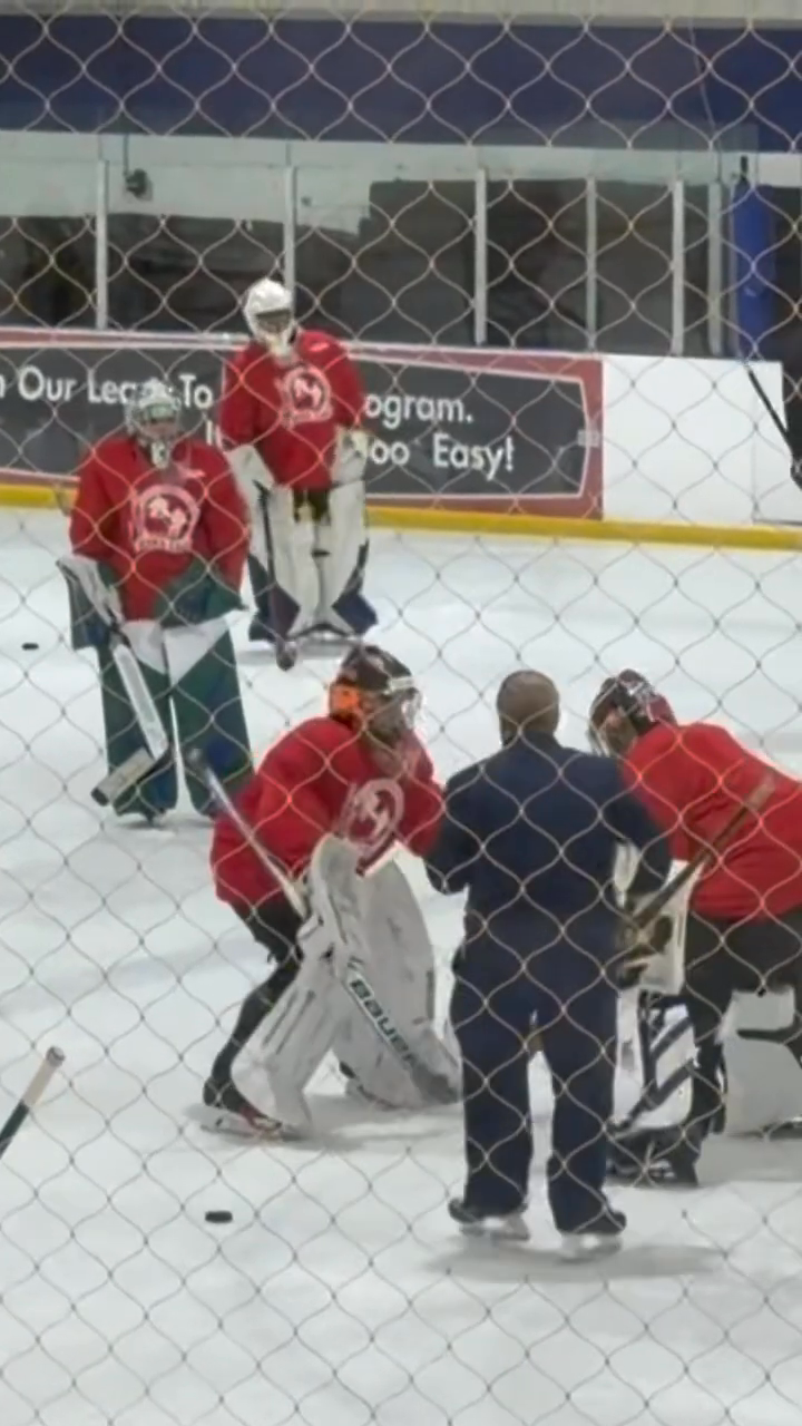 Evan Abromson Demonstrates Drills at Korn Camp 2026 | Jr. Flyers 14U AAA