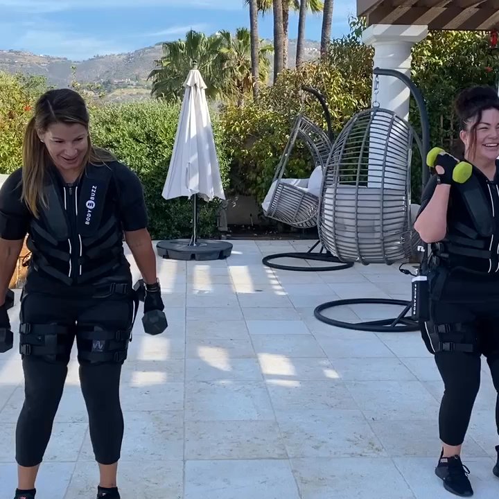 Bodybuzz EMS Workouts - Girlfriends do the BodyBuzz DUO. - Trainers Near Me