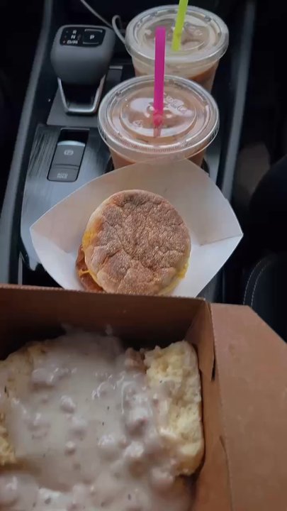 Wyldfire Coffee - Biscuits/ gravy and breakfast sandwich - Coffee & Tea Near Me - Otis, Oregon