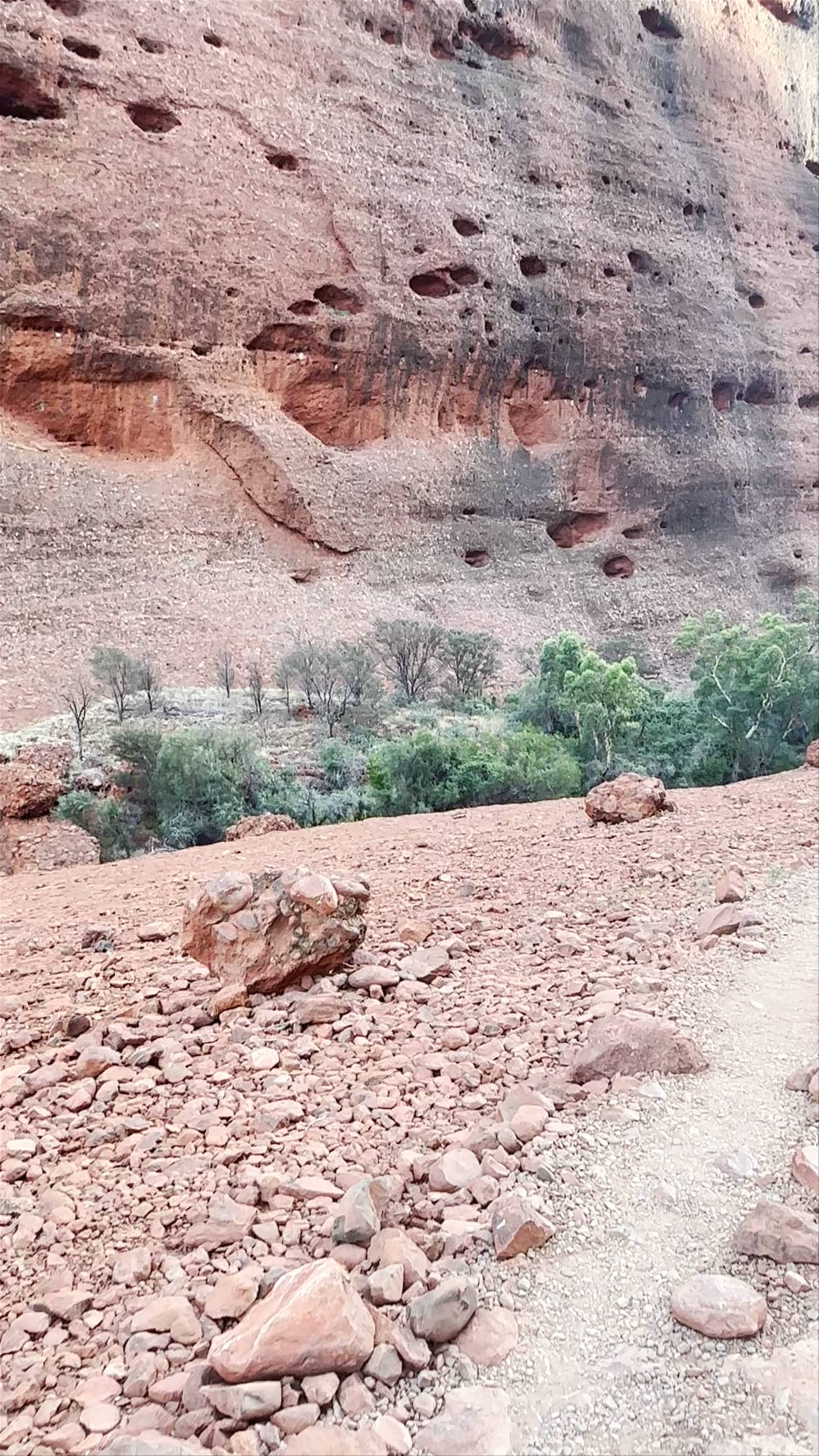 Kata Tjuta / Mount Olga