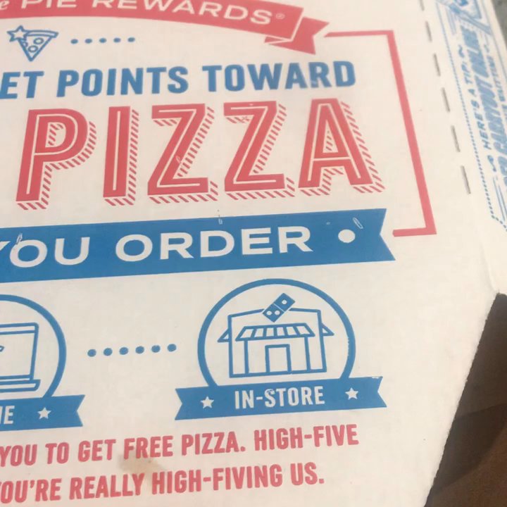Domino's Pizza - Absolutely disgusting!!!! I just had an XL Brooklyn style pizza I open the pizza to discover that HALF OF IT WAS EATEN!!!! - Pizza Near Me - Lancaster, California