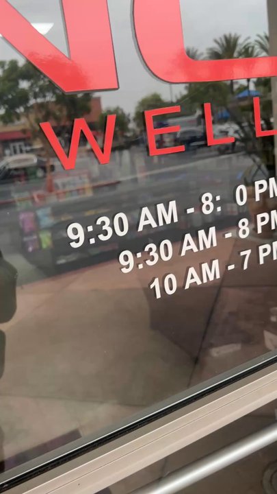 GNC - Waiting 30 mins outside hoping it'll be open by 9:30.... Disappointed - Health Markets Near Me - Rosemead, California