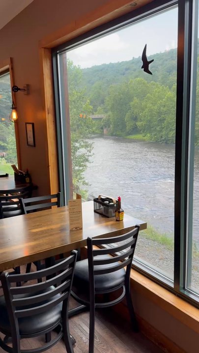 Two River Anglers - Breakfast & Brunch Near Me - Lackawaxen, Pennsylvania