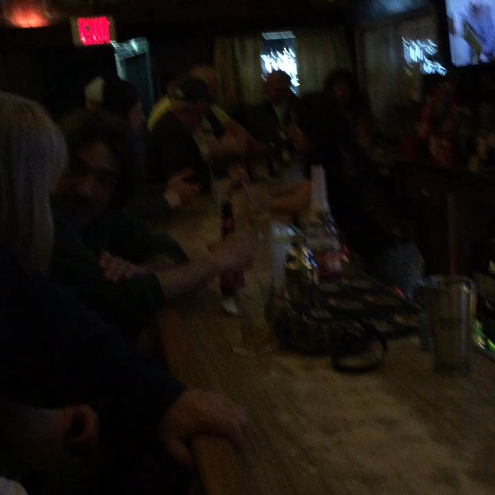 Flips Bar - Bars Near Me - Wanaque, New Jersey