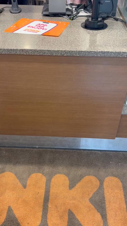 Dunkin' - Interaction of this incident I only started recording because this cashier and another cashier female stood there staring at me - Coffee & Tea Near Me - Pittsburgh, Pennsylvania