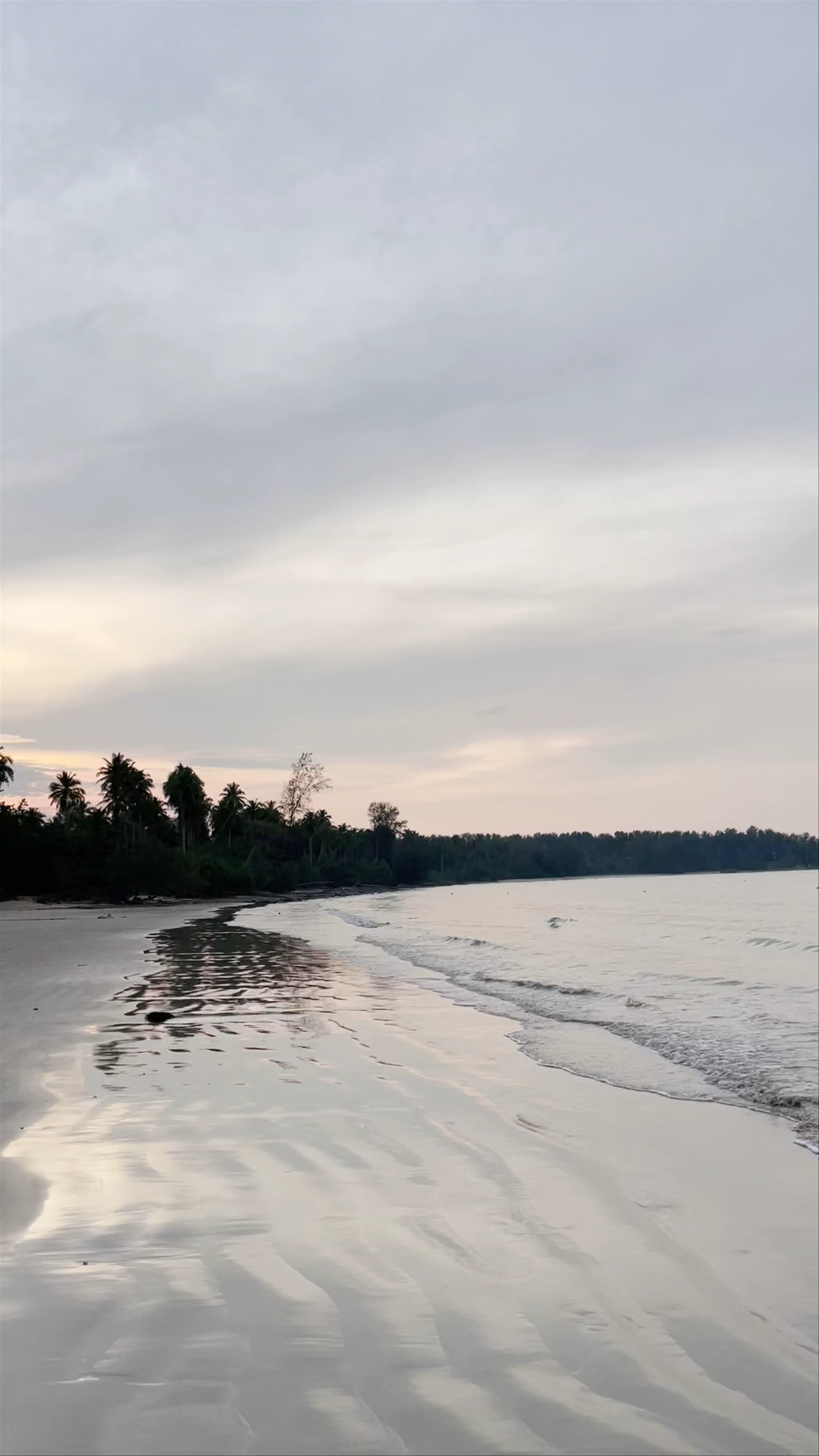 Coconut Beach, Khuekkhak