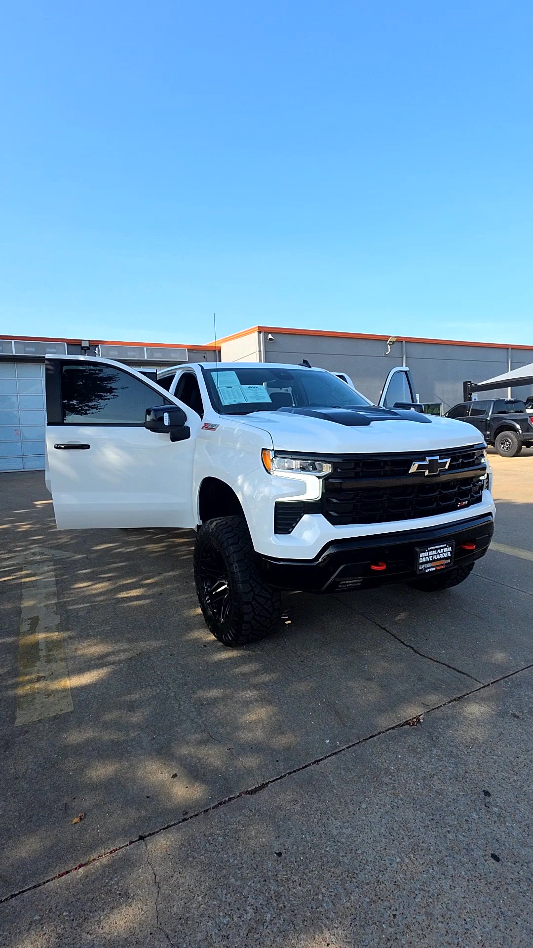 Lifted Trucks - #TX10925 - 2026 Chevrolet Silverado 1500 LT Trail Boss Crew Cab