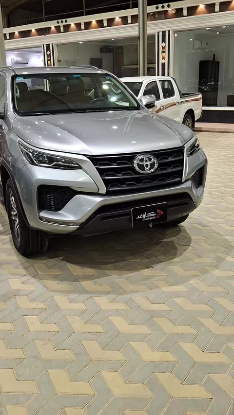 تويوتا فورتشنر GX 2021