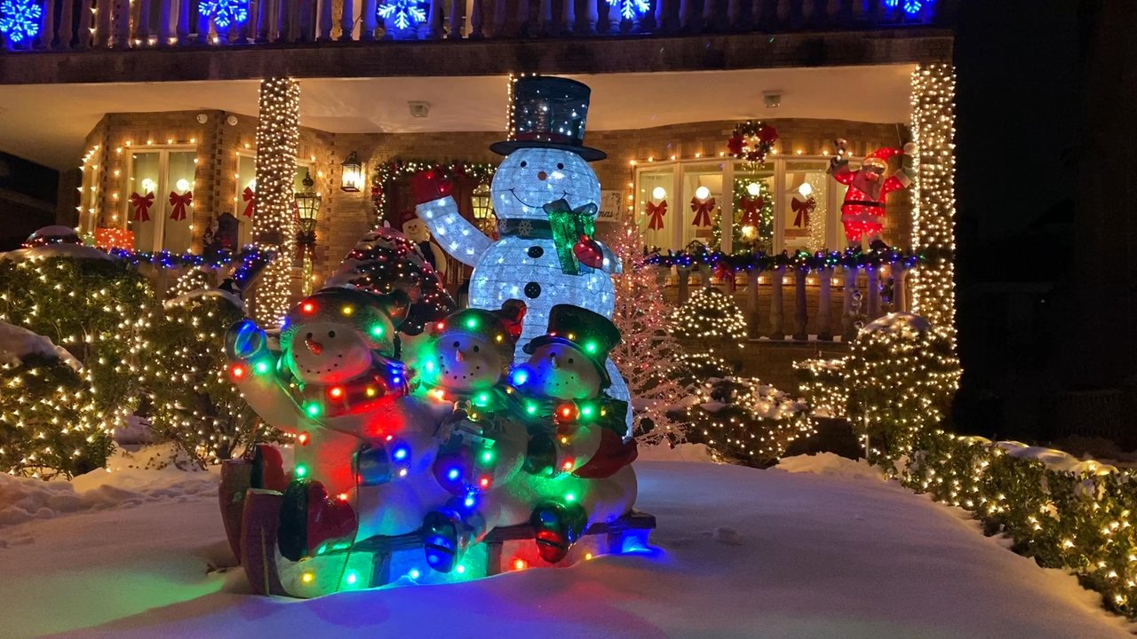 Dyker Heights - Middle Schools & High Schools Near Me - Brooklyn, New York