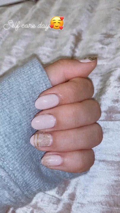 Ultimate Nails - Absolutely obsessed and completely in love. So happy! - Nail Salons Near Me - Burien, Washington