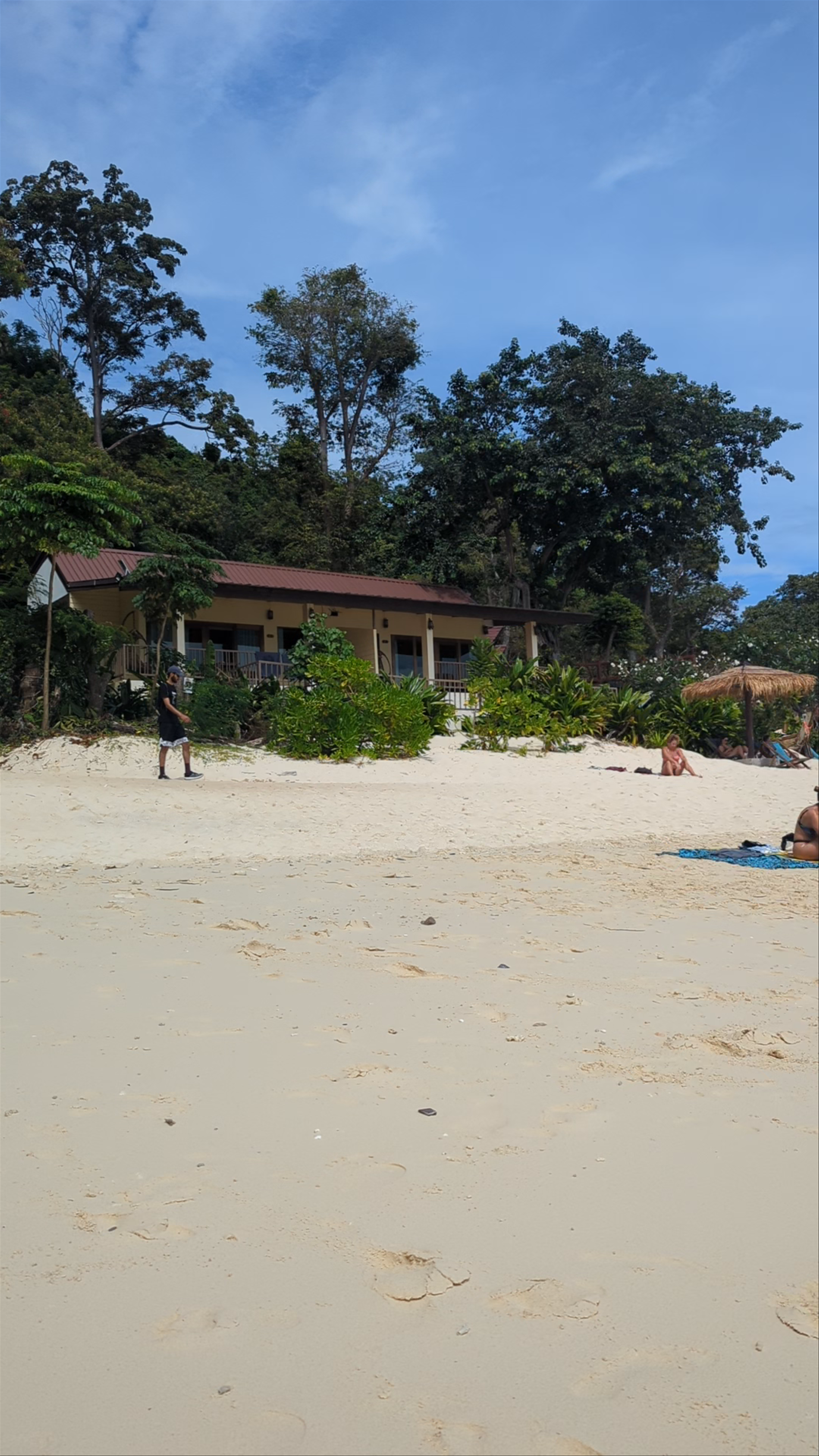 Phi Phi Long Beach - Haadyao Bungalows