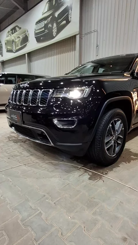 جيب جراند شيروكي LIMTED 2018