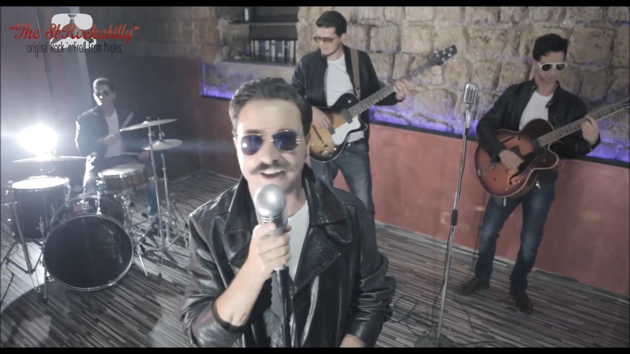 The Italian Swing Orchestra - All About That Bass - video