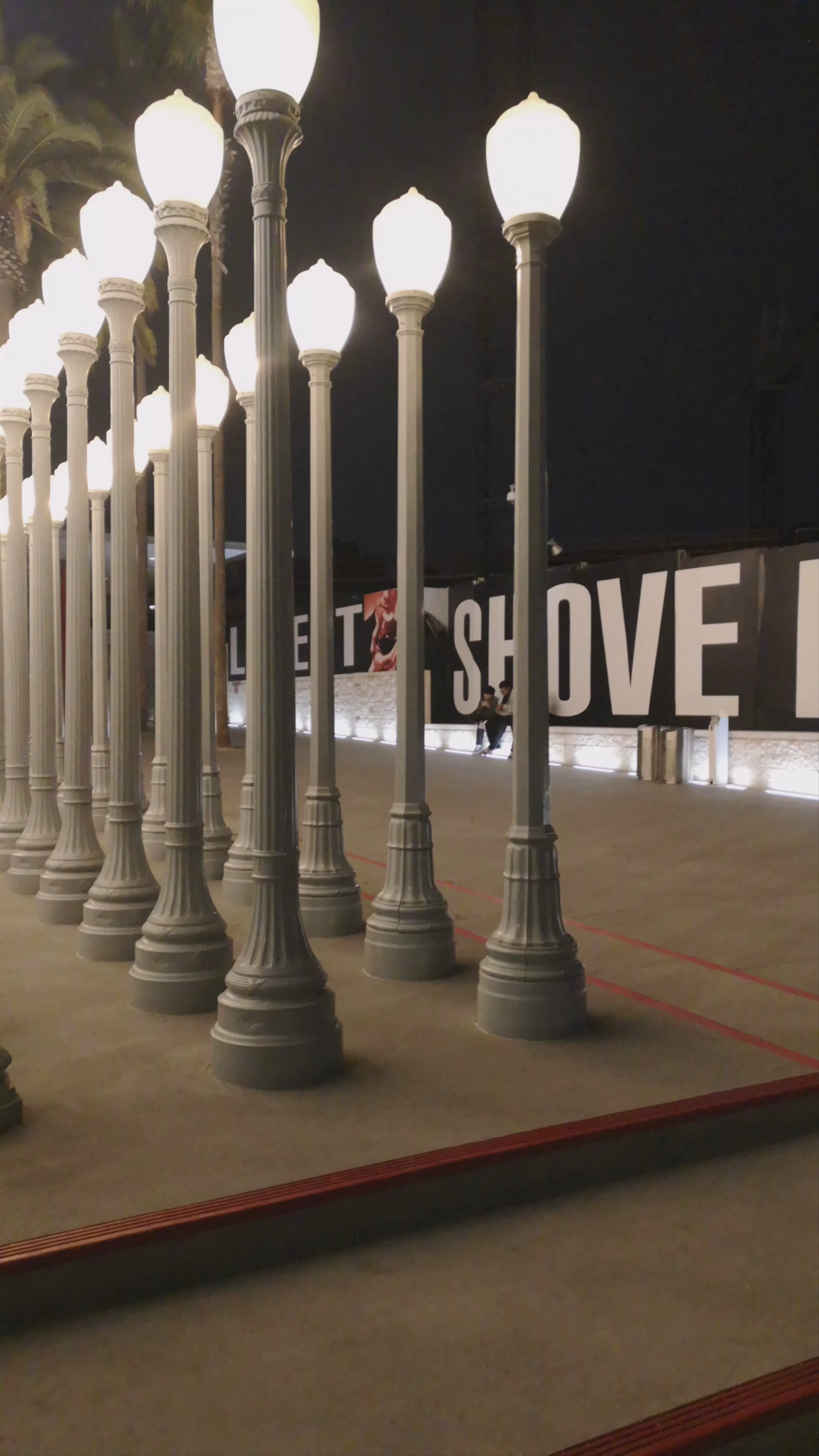 Urban Light: Iconic Night Art Installation in Los Angeles