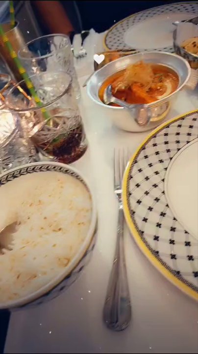 Mayfair Garden - Buttered Chicken, Lamb Nihari, and Chicken Biryani - Indian Near Me - Paris, 75