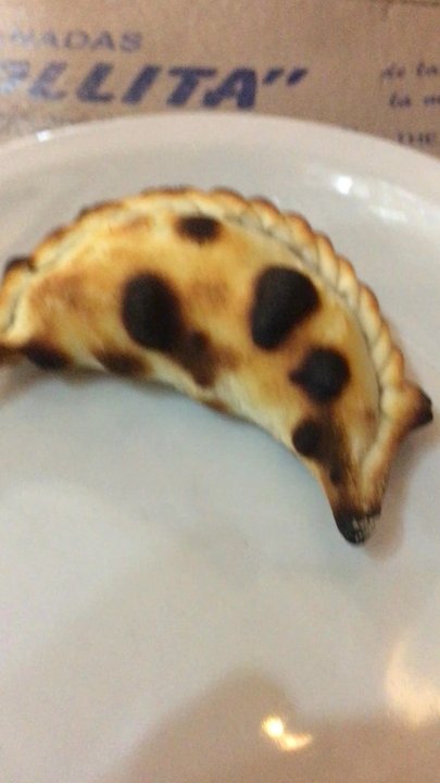 La Criollita - Muy buenas empanadas de Carne picante - Argentine Near Me - Salta, A