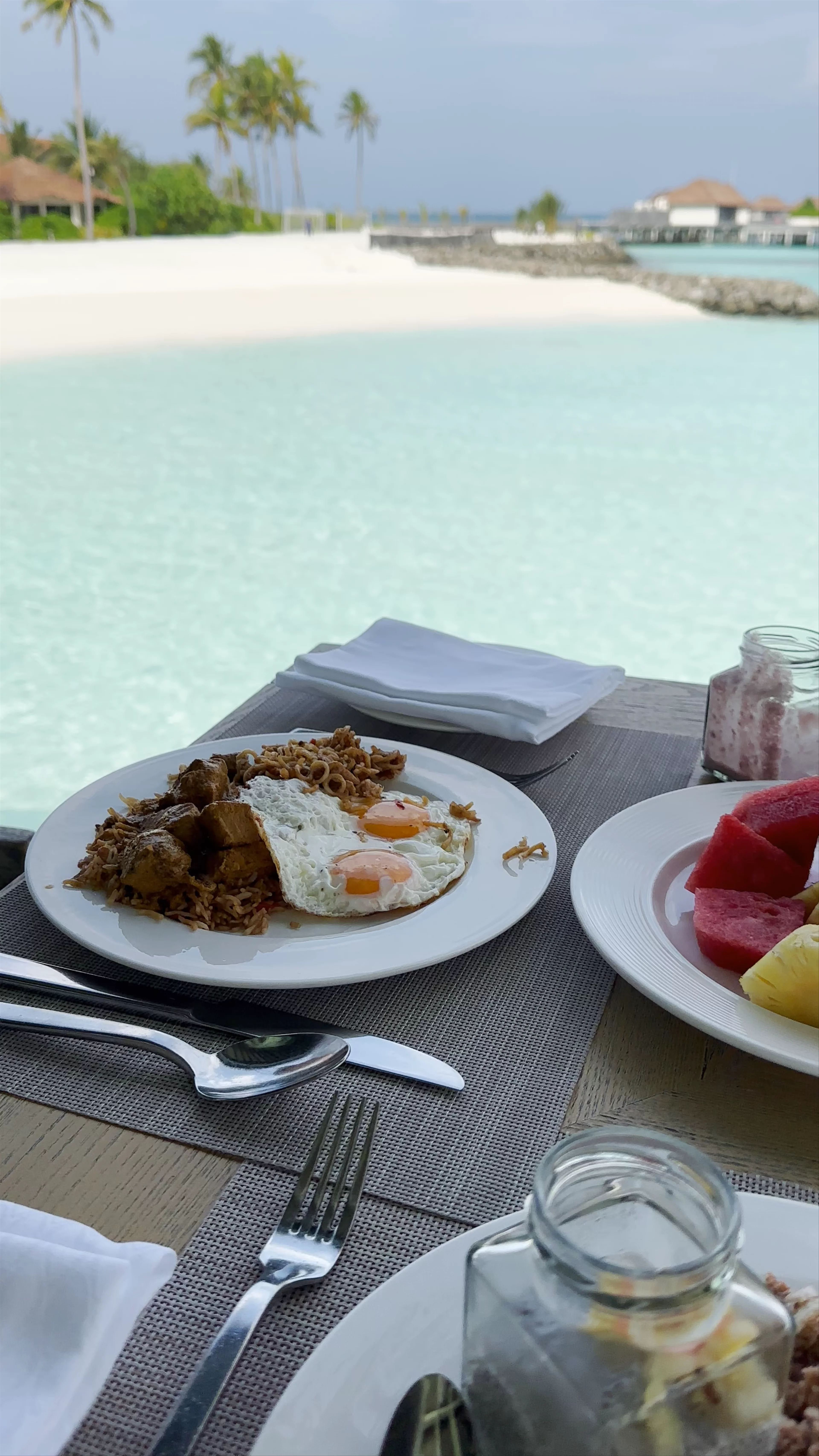 Radisson Blu Resort, Huruelhi Island