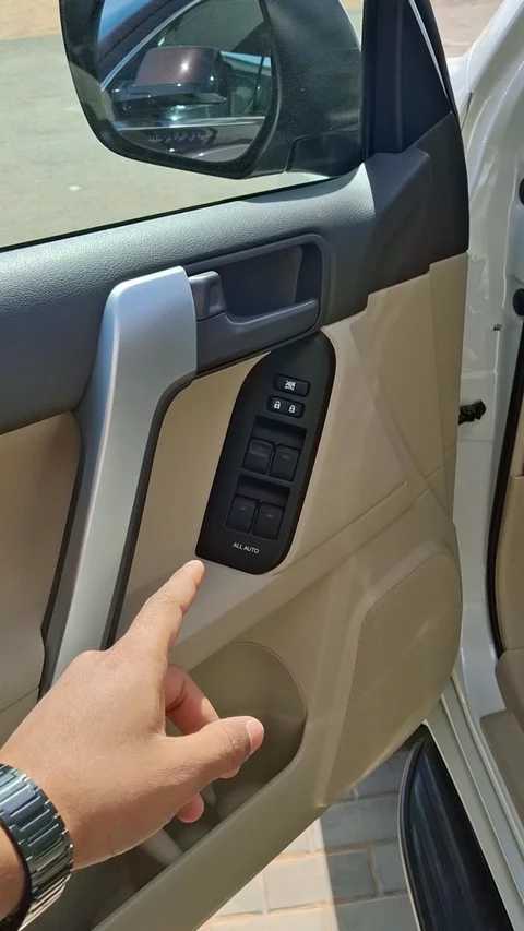 تويوتا برادو TX-L 2023