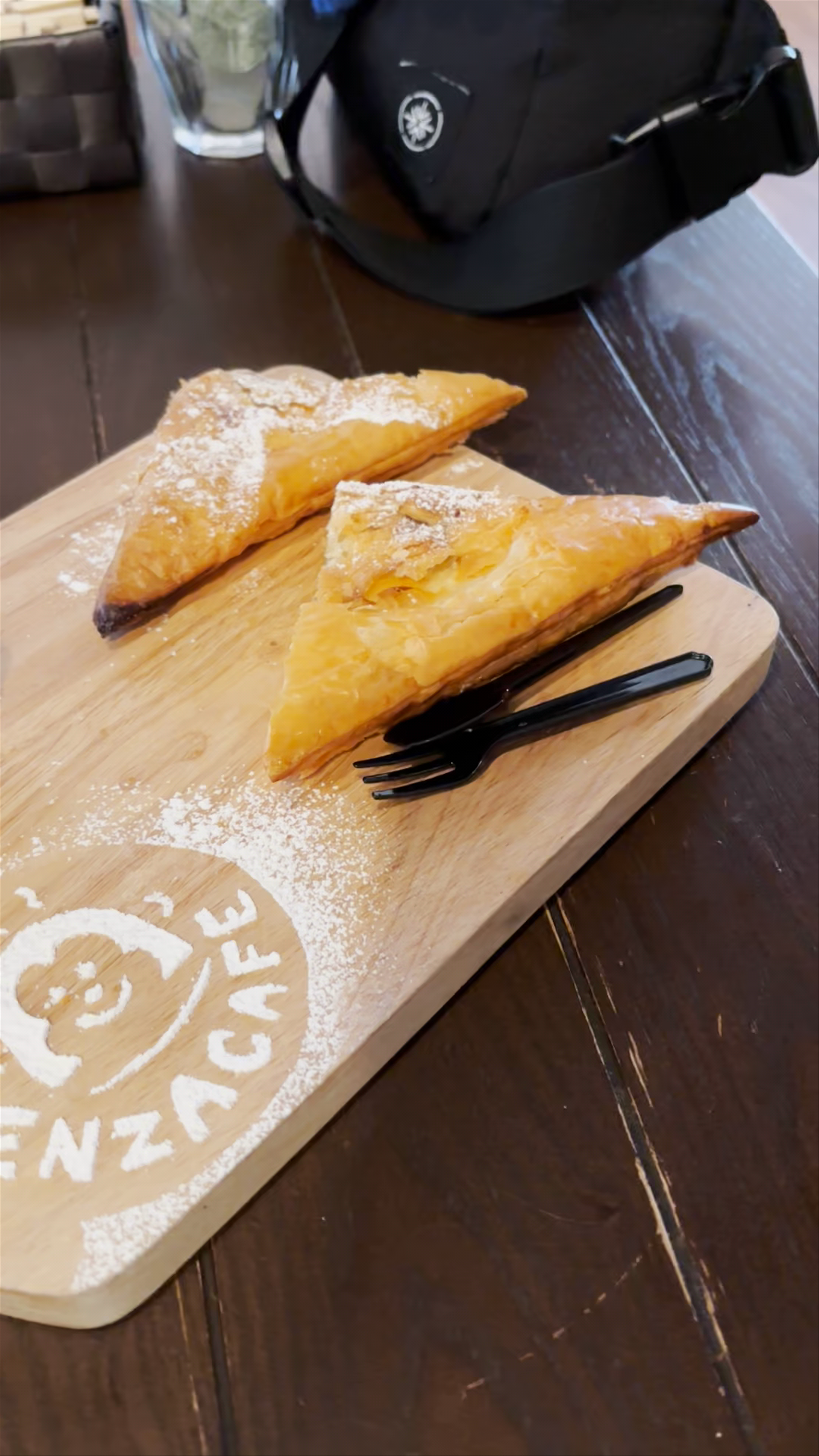 Enza Cafe & Ramen Enza