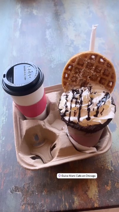 Dulce Mami Cafe - Coffee was decent parking is scarce in this area - Cafes Near Me - Chicago, Illinois