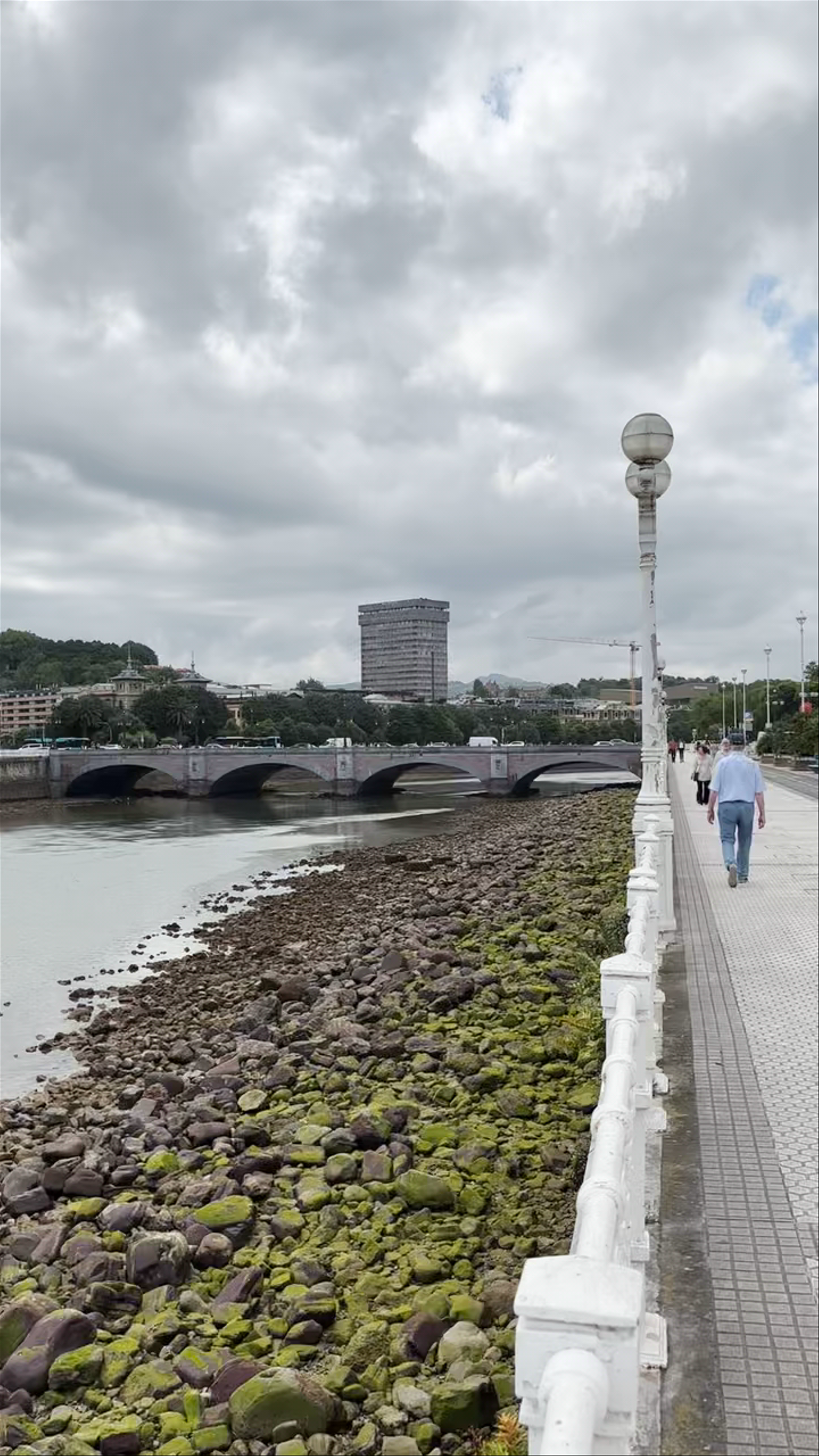 Scenic Riverside Walk at De Okendo Plaza, San Sebastian