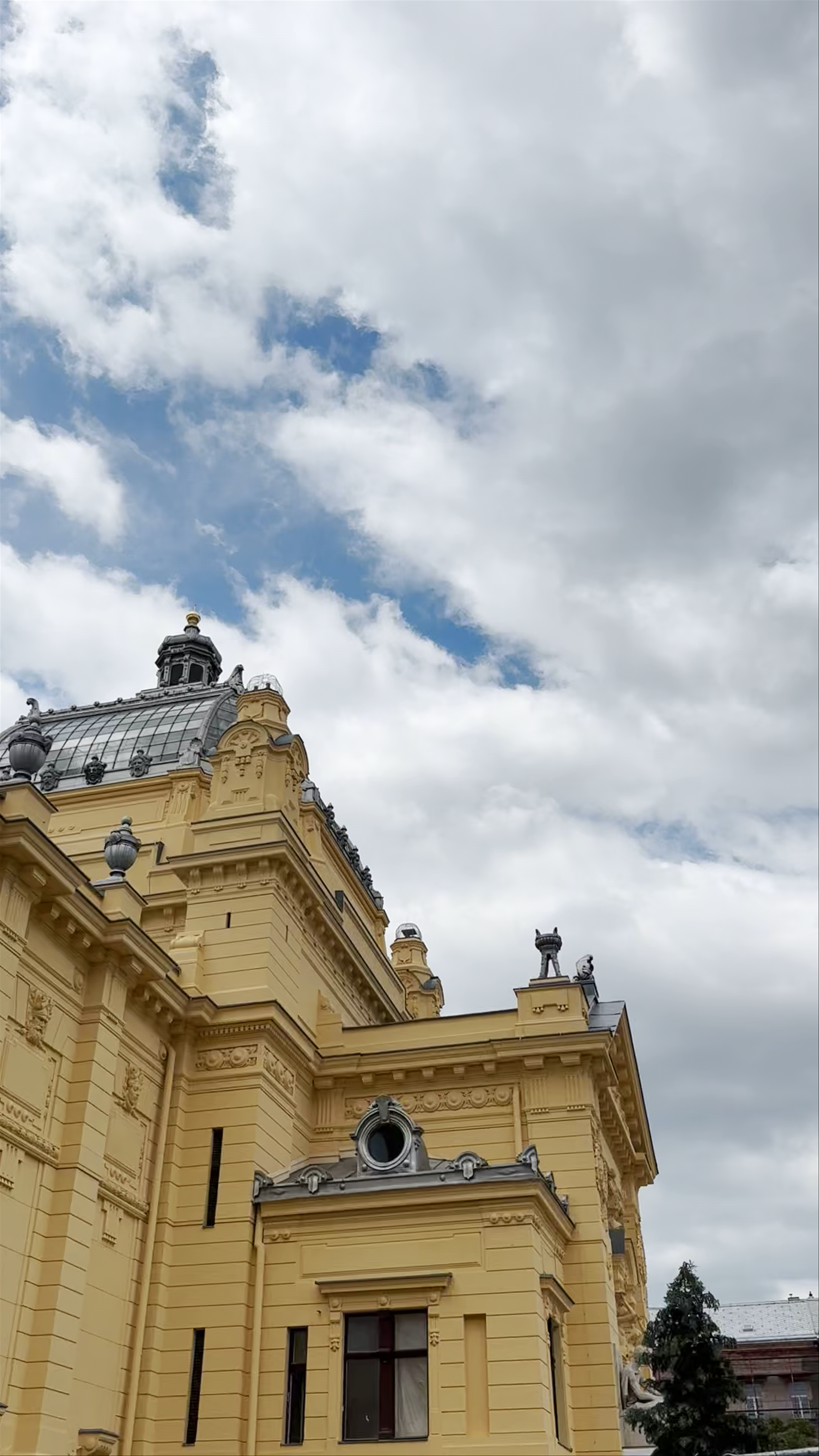 Pabellón del Arte: Classic Croatian Architectural Heritage in Zagreb