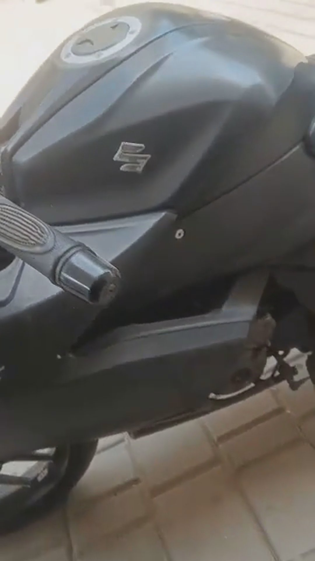 Walk-around video thumbnail