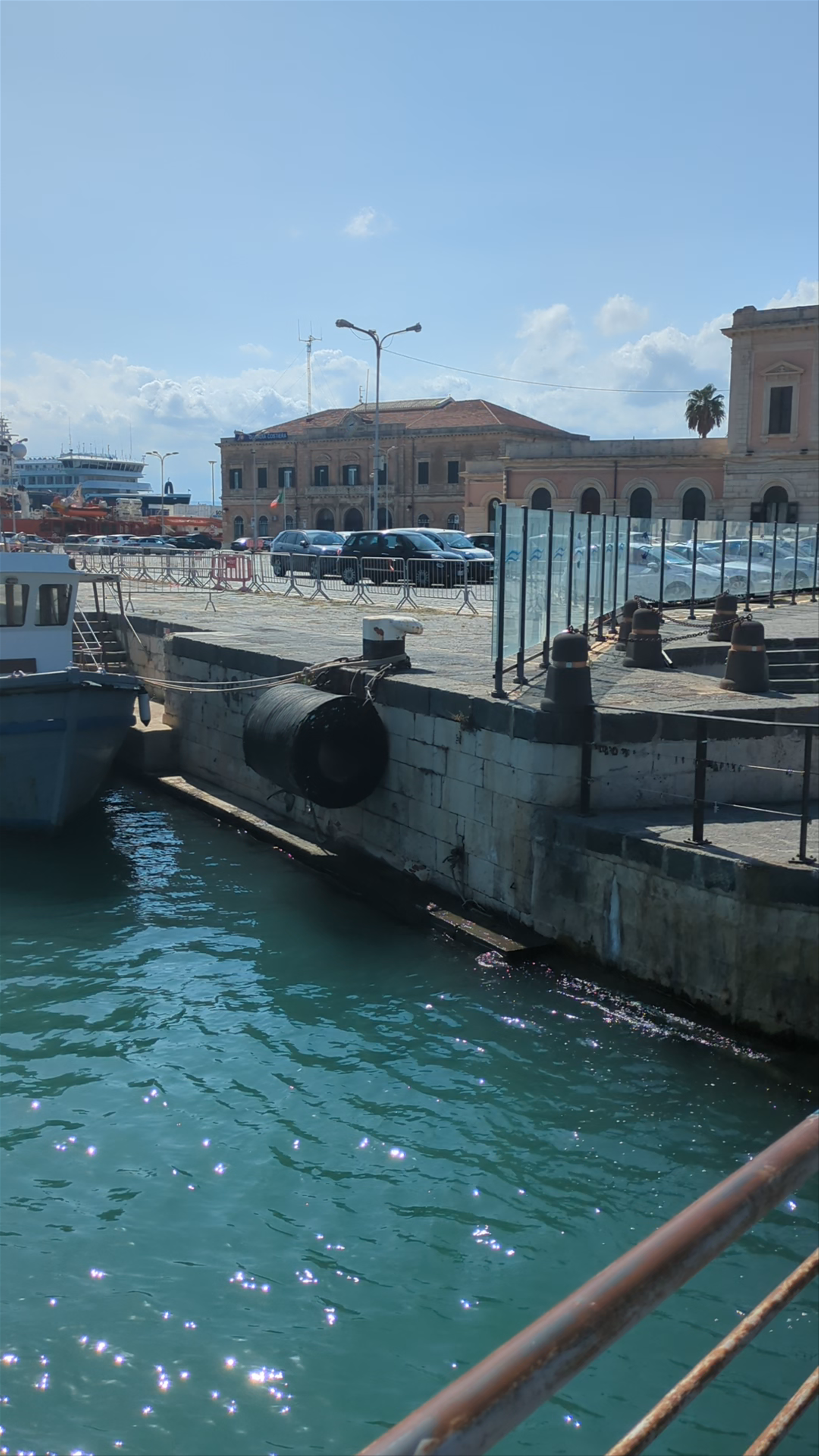 Banchina N. 5 - Monumento dedicato ai sommergibilisti