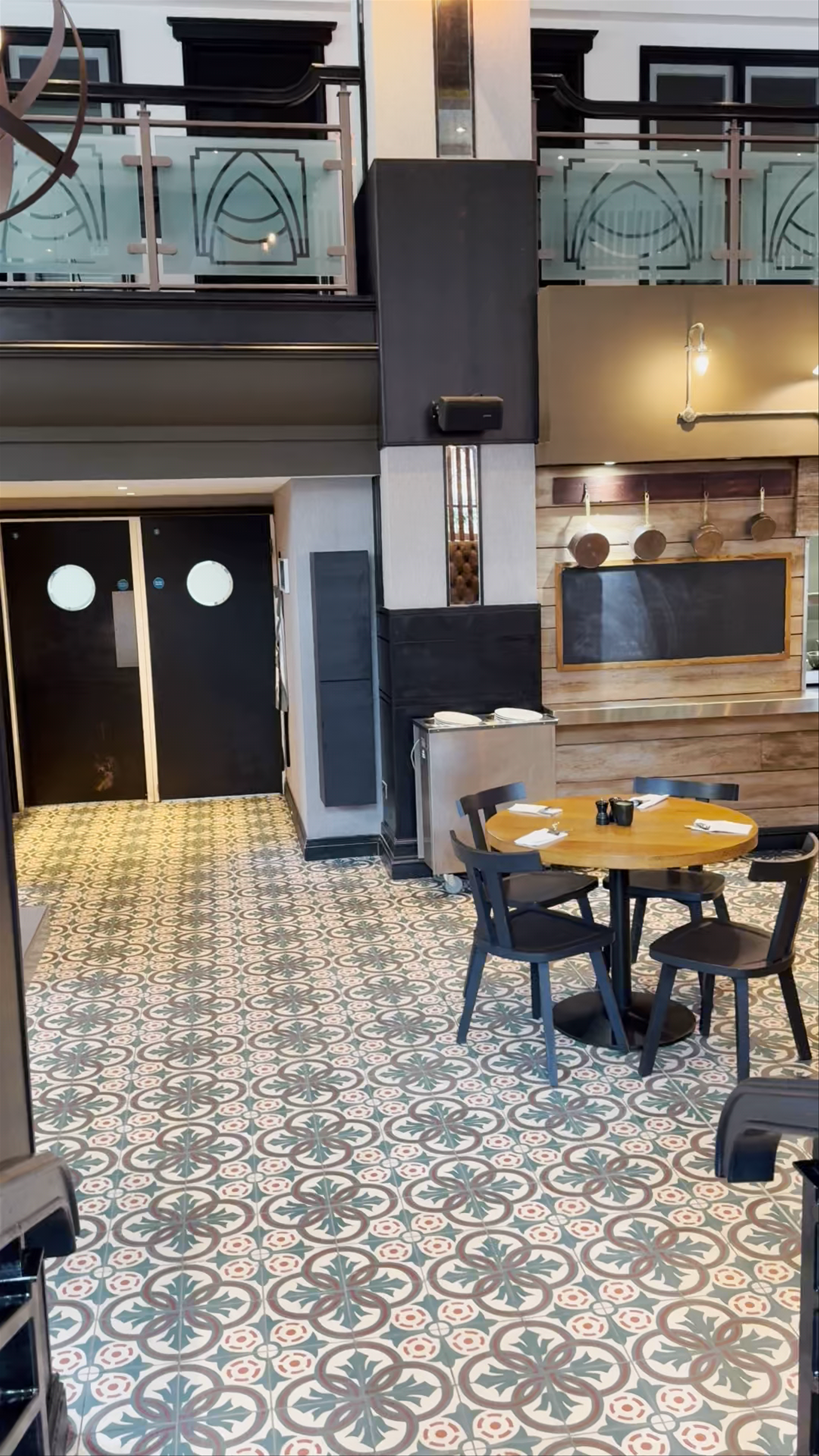 Inside the Chic Comfort of Radisson Blu, The Headrow, Leeds